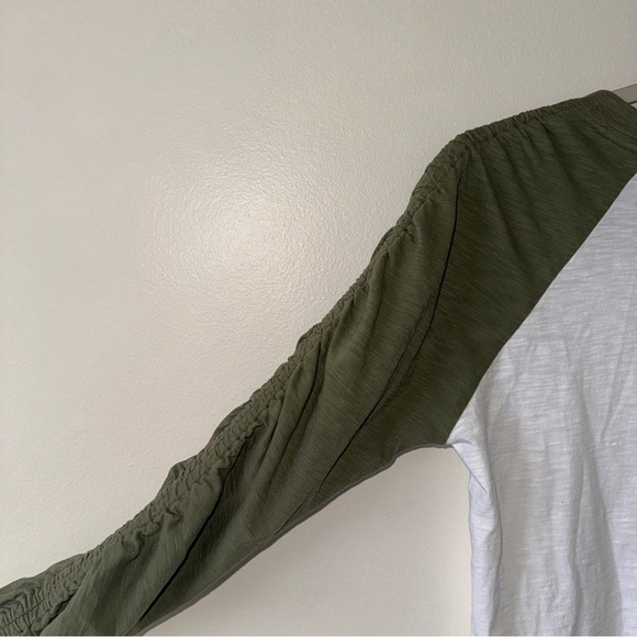 Veronica Beard Jean Rayden Baseball Tee Longsleeve White Stone Army XS - Picture 6 of 7